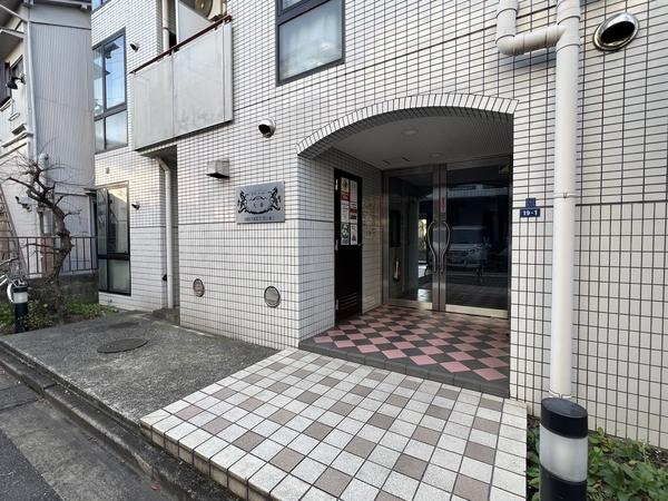 【エヴェナール大森】エントランス 【エヴェナール大森】エントランス