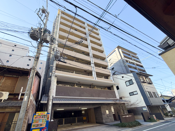 【プレサンス京都四条烏丸響】外観