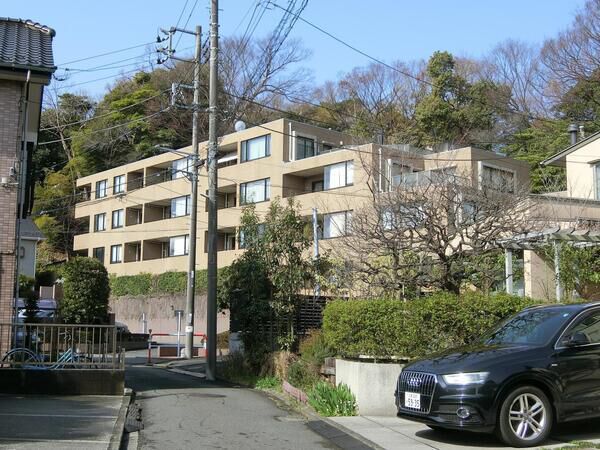 【グランツオーベル本牧三渓園】外観