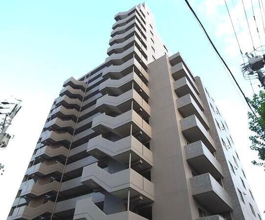 【バンベール金山】外観４