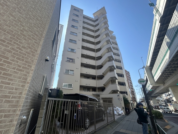 【朝日西巣鴨マンション】外観