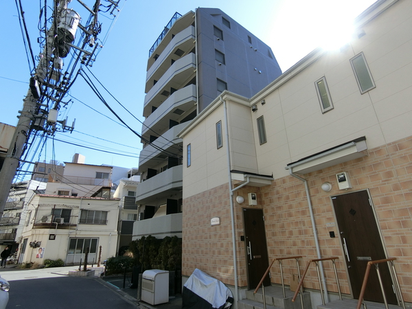 【ル・リオン神楽坂】外観