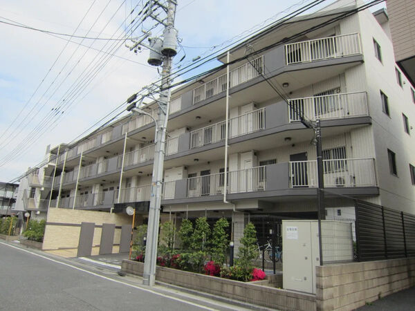【プレシス戸田】外観