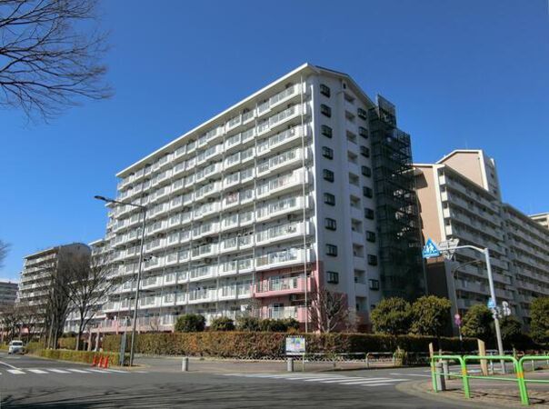 【けやき通り北九番館】外観