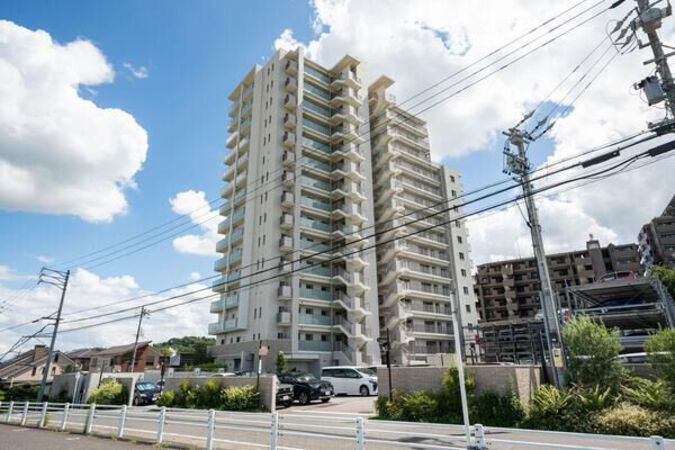 アルバックス日進 2枚目 アルバックス日進