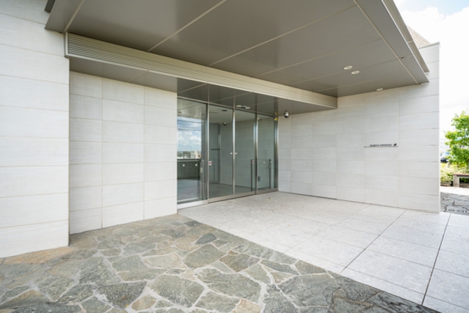 アルバックス日進 4枚目 アルバックス日進