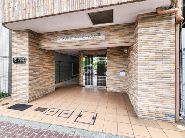 【スカイコート麻布十番】エントランス 【スカイコート麻布十番】エントランス