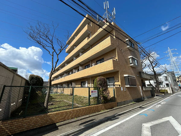 【ライオンズマンション久我山】外観