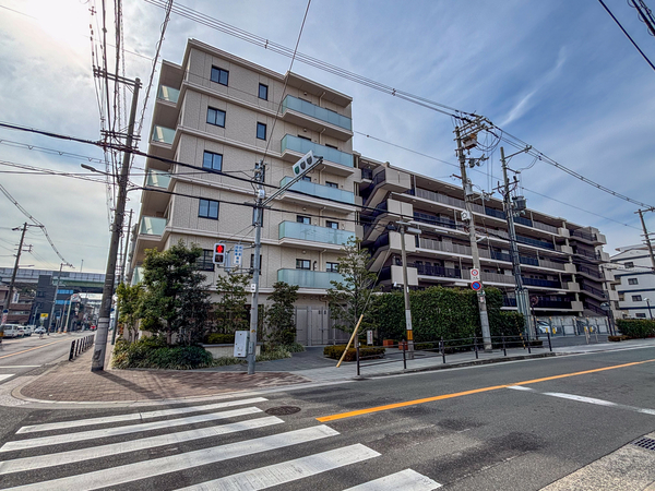 【プレミスト平野背戸口レジデンス】外観