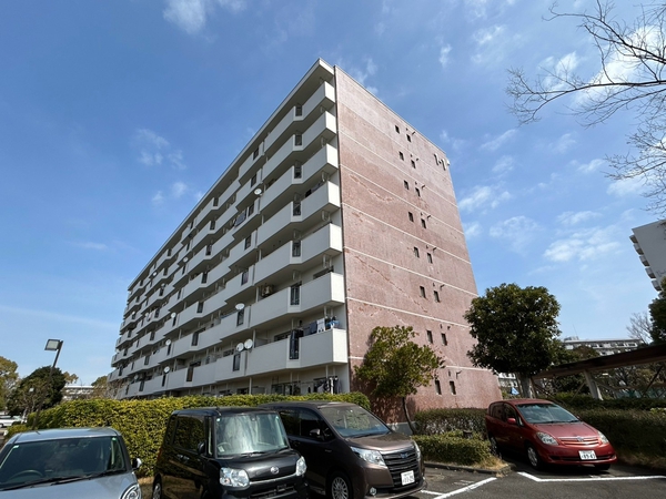 【金沢シーサイドタウン並木2丁目団地1-1号棟】外観