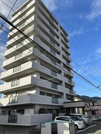 【エスパスリバーサイド川内】外観