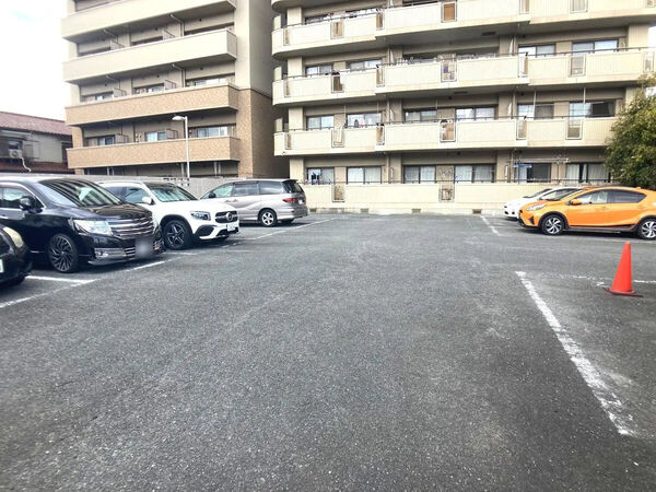 【エクシオ長居公園】共用部分(駐車場) 【エクシオ長居公園】共用部分(駐車場)