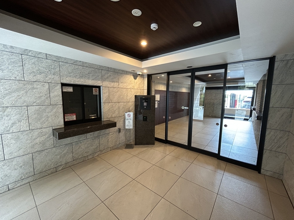 【サンクレイドル大宮公園レジデンス】エントランス 【サンクレイドル大宮公園レジデンス】エントランス