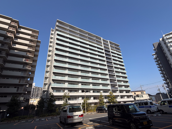 【エスリード守山セントラル】外観