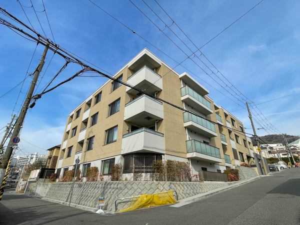 【イニシア神戸森北町】外観