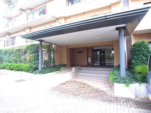 【ユービセーヌ西千葉】エントランス1 【ユービセーヌ西千葉】エントランス1