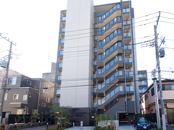 【プレシスヴィアラ東大宮】外観