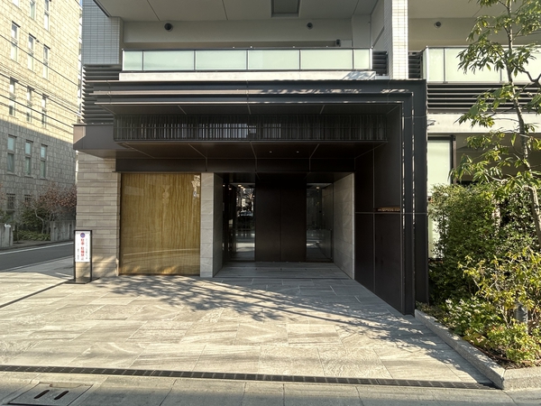 【プラウド日暮里テラス】エントランス