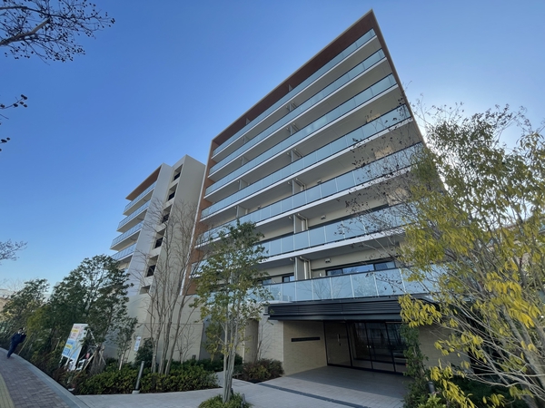 【パークナード・グラン吹田SST】外観写真 【パークナード・グラン吹田SST】外観写真