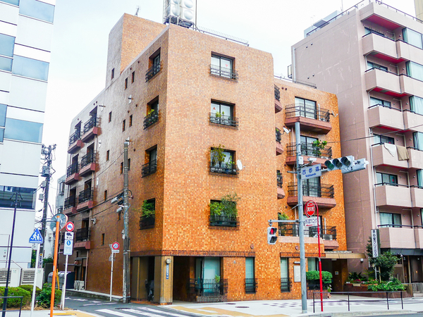 【メゾンヨーラク】外観