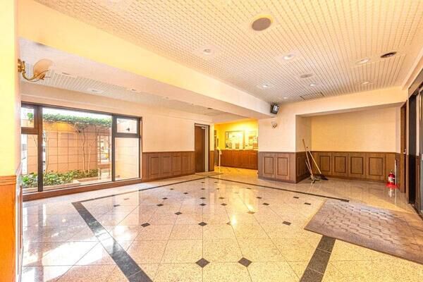 【ライオンズプラザ平尾】エントランス