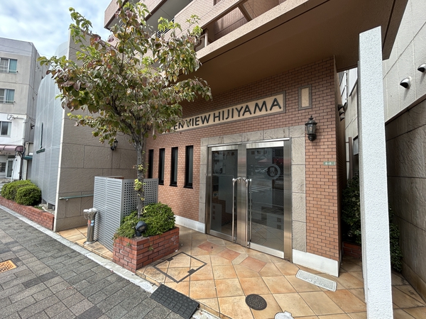 【グリンビュー比治山】エントランス 【グリンビュー比治山】エントランス