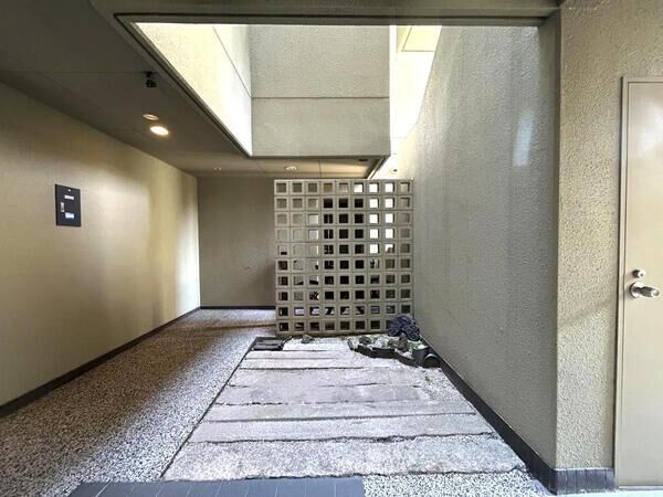 【御所西中長者町パークホームズ】共用部分(中庭) 【御所西中長者町パークホームズ】共用部分(中庭)