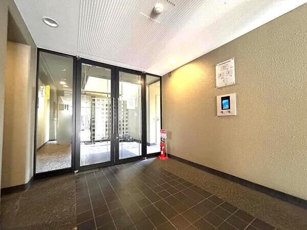 【御所西中長者町パークホームズ】エントランス1 【御所西中長者町パークホームズ】エントランス1