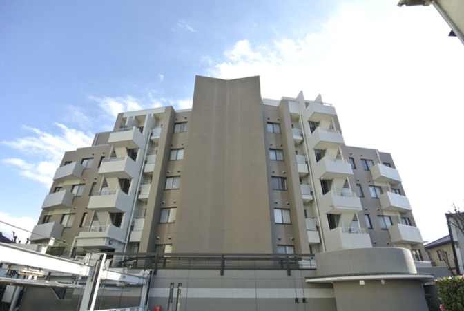 【シティグレイス氷川】外観