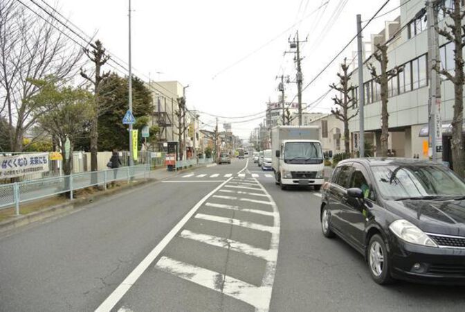 【シティグレイス氷川】前面道路