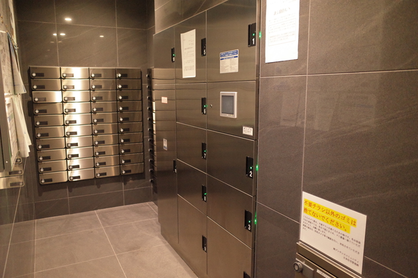 プレサンス堺筋本町駅前シェル