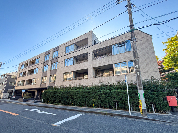 【ディアスタ宮崎台】外観