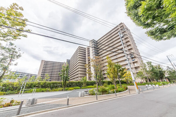 【ザ・パークハウスオイコス赤羽志茂】外観