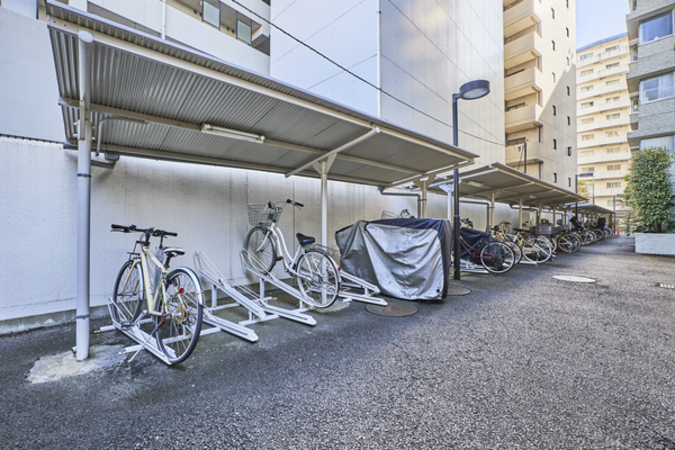 【ライオンズマンション練馬】駐輪場 【ライオンズマンション練馬】駐輪場