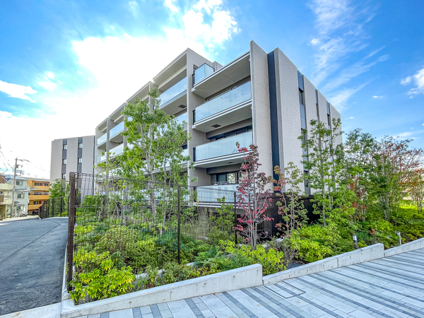 【プライム横浜岸谷】外観