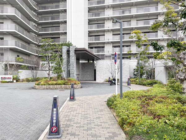 【プラウドシティ塚口マークスカイ】エントランス