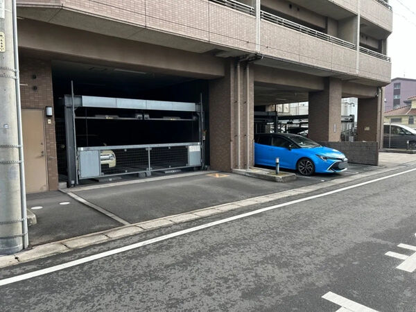 【ユーハウス尾張横須賀】駐車場 【ユーハウス尾張横須賀】駐車場