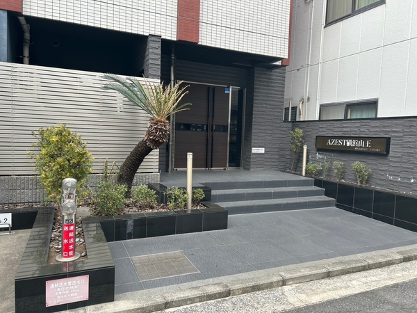 【AZEST横浜山王】エントランス