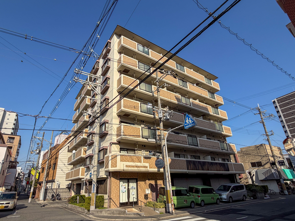 【足代北パークマンション】外観