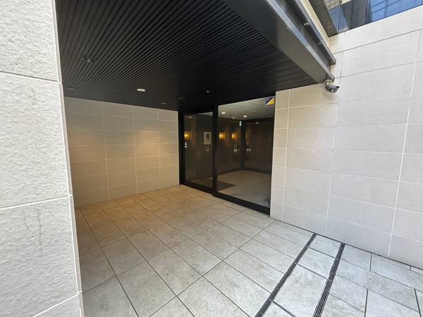 【プレシス都立大学】エントランス 【プレシス都立大学】エントランス