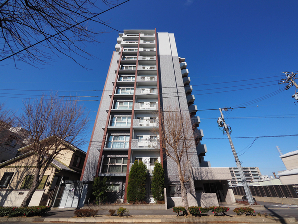 【シティライフ岡崎マークス】外観