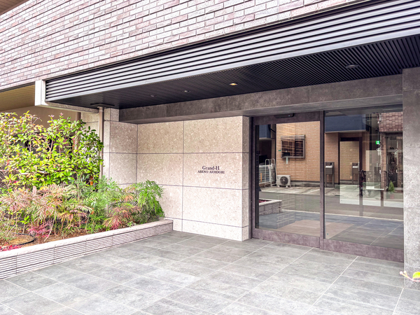 【グランアッシュ阿倍野相生通】エントランス