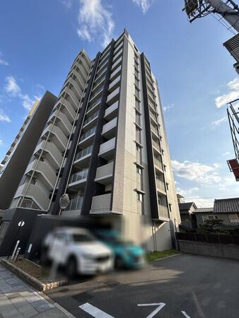 ファミリアーレ堀田レジデンス