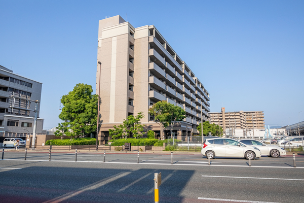 サーパス貝塚駅前