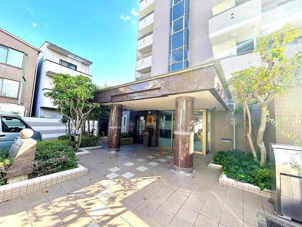 【グランドメゾン高見】エントランス１