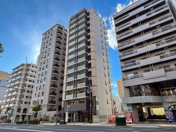 【エスリードザ・グラン上本町】外観