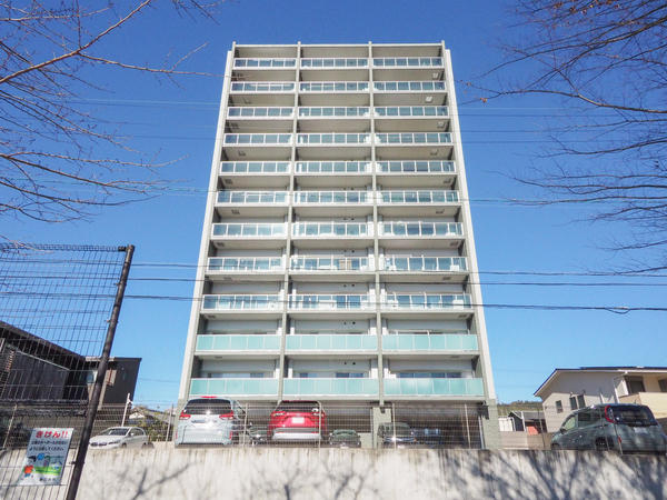 【カルティア高蔵寺パークフロント】外観