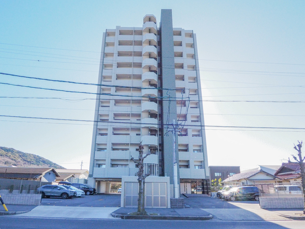 【カルティア高蔵寺パークフロント】外観