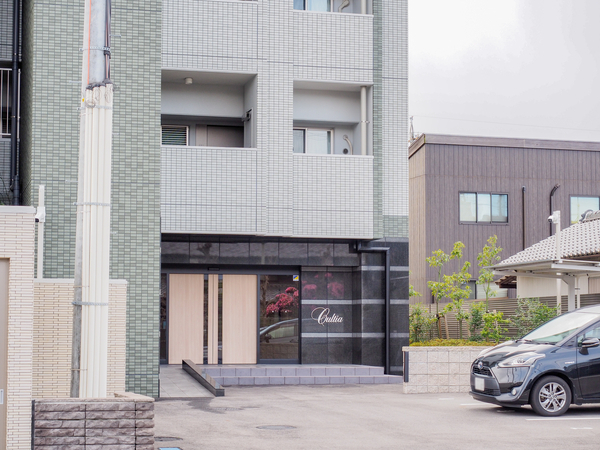 【カルティア高蔵寺パークフロント】エントランス 【カルティア高蔵寺パークフロント】エントランス