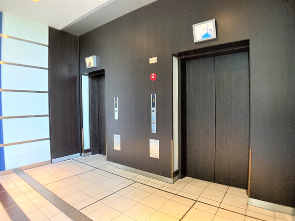 【ライオンズタワー勾当台通】エレベーター